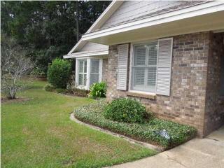 6495 Halcyon Dr, Montgomery, AL 36117-3403