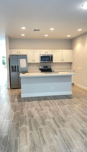 2189 87th Ave, Vero Beach, FL 32966-5032