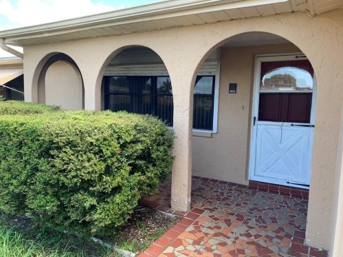 3526 Yellowbird Dr, New Port Richey, FL 34652-6452