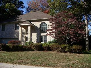 8346 Hidden Forest Dr, Holland, OH 43528-8495