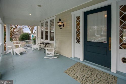 3028 Newark St, Washington, DC 20008-3341