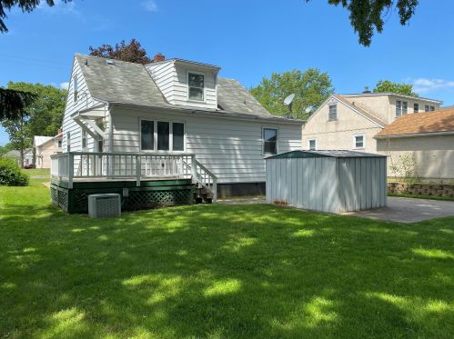 1616 Onalaska Ave, La Crosse, WI 54603-2267