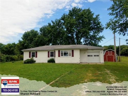 610 7th St, Ottawa, KS