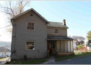 530 Maxwell St, Curwensville, PA 16833-1278