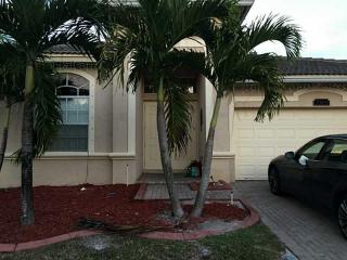 5303 148th Ave, Hollywood, FL 33027-3678