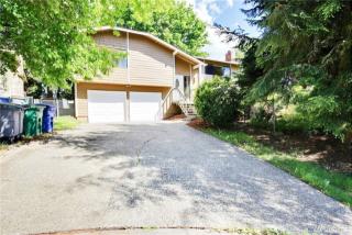 2227 Jones Pl, Seattle, WA 98055-4507