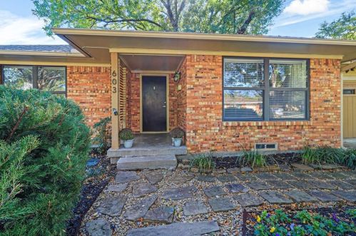 603 Westwood Dr, Richardson TX  75080-5619 exterior