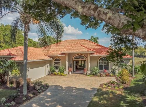 2030 White Feather Ln, Nokomis, FL 34275-5318