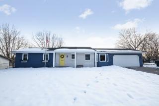 1412 Balsam St, Saint Paul, MN 55122-1818