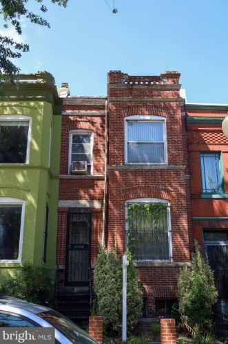 8 Quincy Pl, Washington, DC 20001-1108