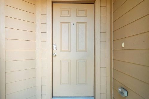 9602 Hamilton Dr, Pearland, TX 77584-3666
