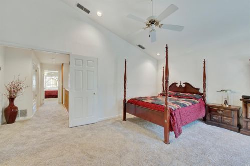 272 Sparrow St, Vacaville CA  95687-7225 exterior