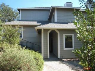 718 Hillside Dr, Solvang, CA 93463-2145