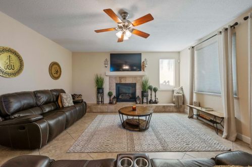 9980 Shiraz Pl, Elk Grove CA  exterior