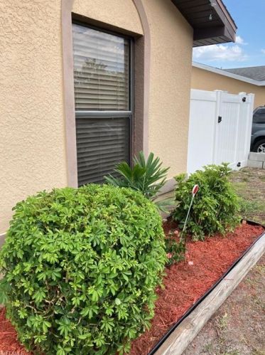 1700 55th Ter, Naples, FL 34116-5575