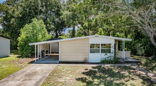 4030 Marlin Dr, Saint Petersburg, FL 33705-4343