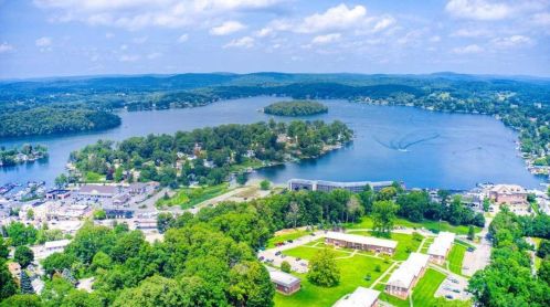 21 Mount Hope Rd, Mahopac NY  10541-1642 exterior