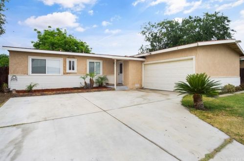 982 Verde Ave, Rialto, CA 92376-4145