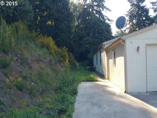 185 Erion Ln, Woodland, WA 98674-8117