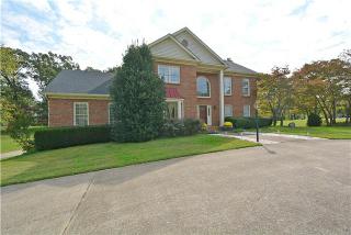 2900 Winn Mor Dr, Clarksville, TN 37043-5378
