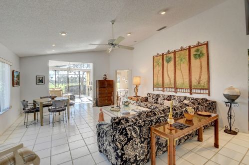 15457 Strathearn Dr, Delray Beach, FL 33446-2830