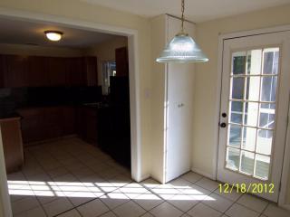 718 12th Ave, Saint Petersburg FL  33701-5129 exterior