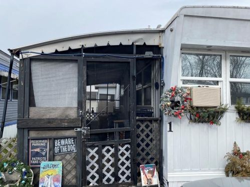 776 Hartford Ave, Providence RI  02919-5427 exterior