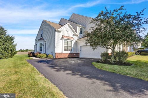 200 Caldwell Cir, Downingtown, PA 19335-4941
