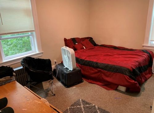 81 Berkley St, Providence RI 02908-4725 exterior