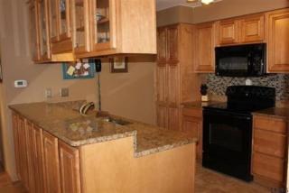 1113 Hampton Place Blvd, Troy, NY 12180-7778