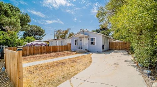 1632 Harris St, San Bernardino CA  92411-1933 exterior