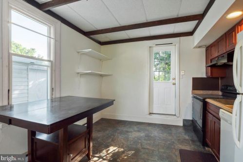 7648 Ardleigh St, Philadelphia PA 19118-3415 exterior