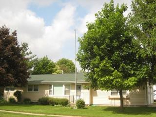 502 West St, Waupun, WI 53963-1679