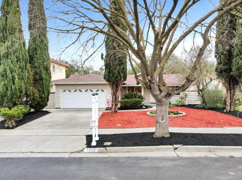 1222 Arlington Ln, San Jose, CA 95129-3757