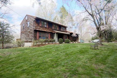 114 Partrick Ave, Norwalk, CT 06851-2622