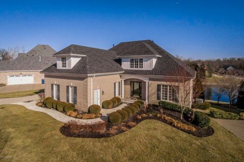 119 Waterstone Way, Louisville, KY 40245-4284