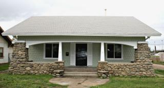 1018 5th Ave, Safford, AZ 85546-2962