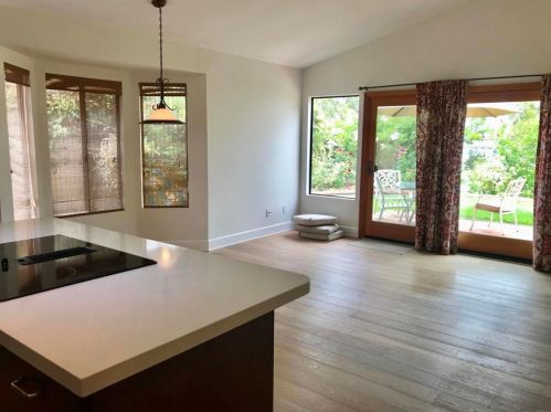 1135 Avenida Esteban, Encinitas CA  92024-7104 exterior