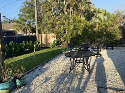 791 110th Ave, Naples FL  34108-1819 exterior
