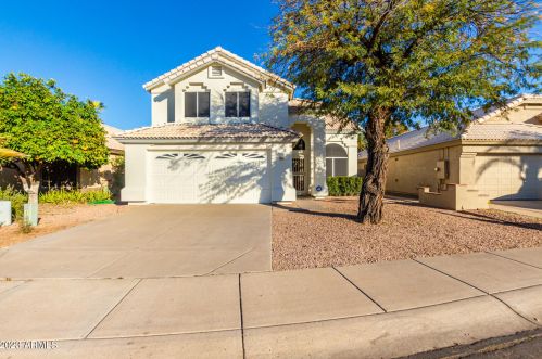 821 Albert Dr, Chandler, AZ 85226-6055