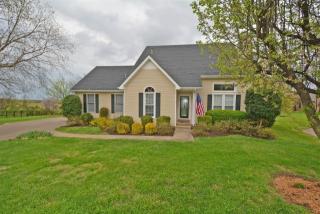 409 Augusta Pl, Clarksville, TN 37043-6723