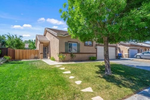 14085 Gale Dr, Victorville, CA 92394-7443