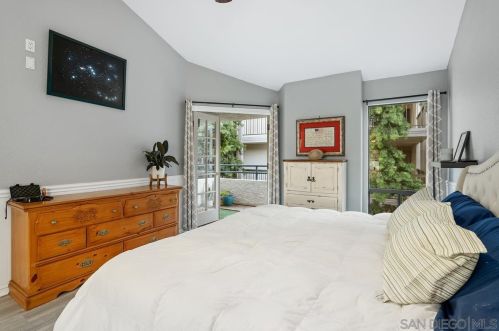 1155 Pacific Beach Dr, San Diego CA  92109-5149 exterior