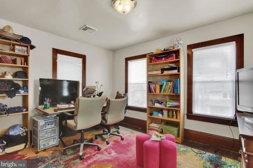 730 Broadway, Red Lion PA  17356-1914 exterior