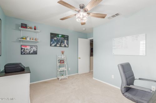 5722 Larkspur Dr, Glendale AZ  85304-1612 exterior