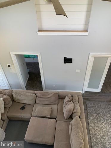 221 Monroeville Rd, Swedesboro NJ  08085-3450 exterior