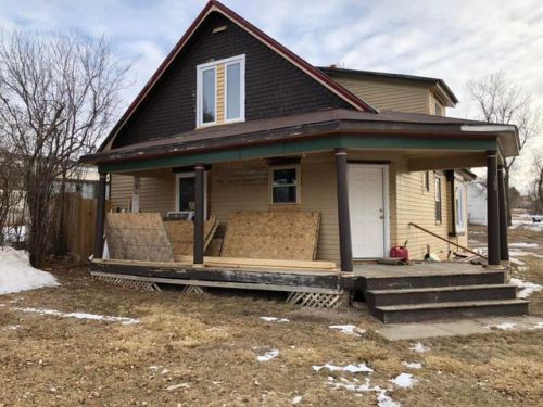107 Wisconsin Ave, Mott, ND 58646-7508