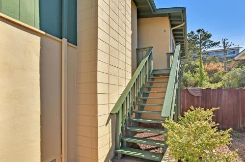 271 Goodwin Dr, San Bruno CA  94066-1660 exterior