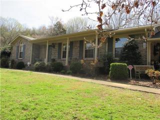 1285 College St, Pulaski, TN 38478-4541