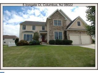 5 Irongate Ct, Columbus, NJ 08022-1967